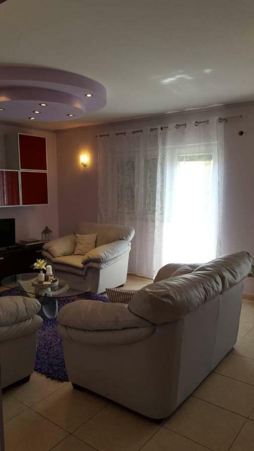 Apartman Luly Apartment คาชเตลา ภายนอก รูปภาพ